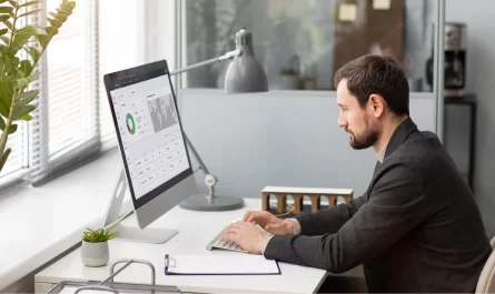 Digital Signage Inhalte richtig planen: Formate, Tipps und Tools